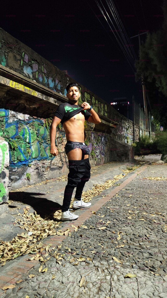 FOTOS DE VISITANDO TU CIUDAD CHACALITO, DELGADO Y VERGONDO 20CM DE VERGA