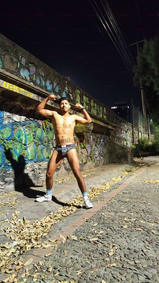 FOTOS DE VISITANDO TU CIUDAD CHACALITO, DELGADO Y VERGONDO 20CM DE VERGA