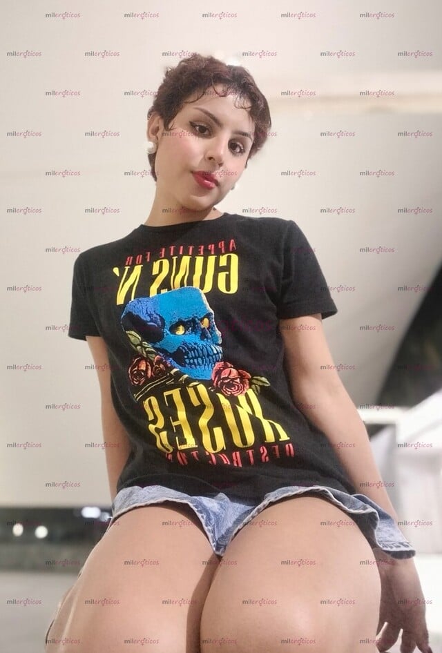FOTOS DE JOVENCITA FLAQUITA Y CON GANAS DE SER TÚ FAVORITA SOY SUMISA