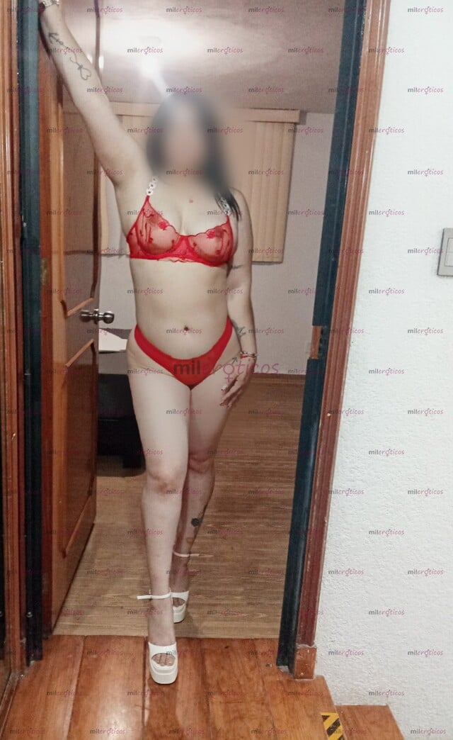 FOTOS DE EXTROVERTIDA DISFRUTA DE UN RICO ANAL Y ORAL AL NATURAL SOY BIEN TETONA