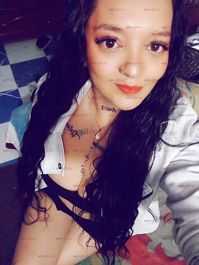 FOTOS DE DAMA PAISA CURVI LENEA PELO LARGO CON GANAS DE HACERTE PASAR UNA NOCHECINCREIBLE