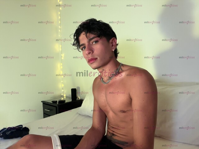 FOTOS DE A HOT AND SEXY GUY WRITE TO ME IF YOU WANT TO HAVE A GOOD TIME