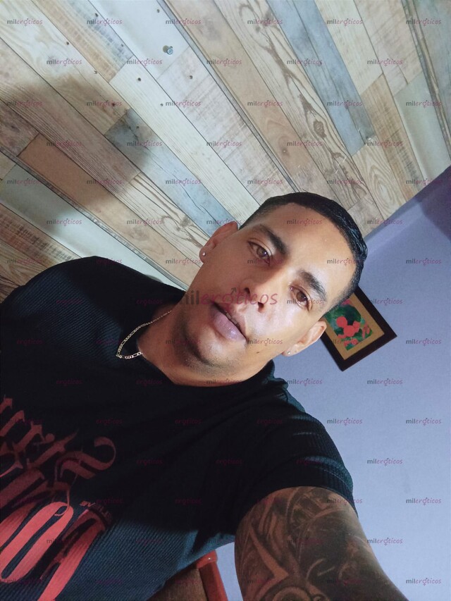 FOTOS DE LINDO SÚPER EXÓTICO PLACENTERO HABLAME