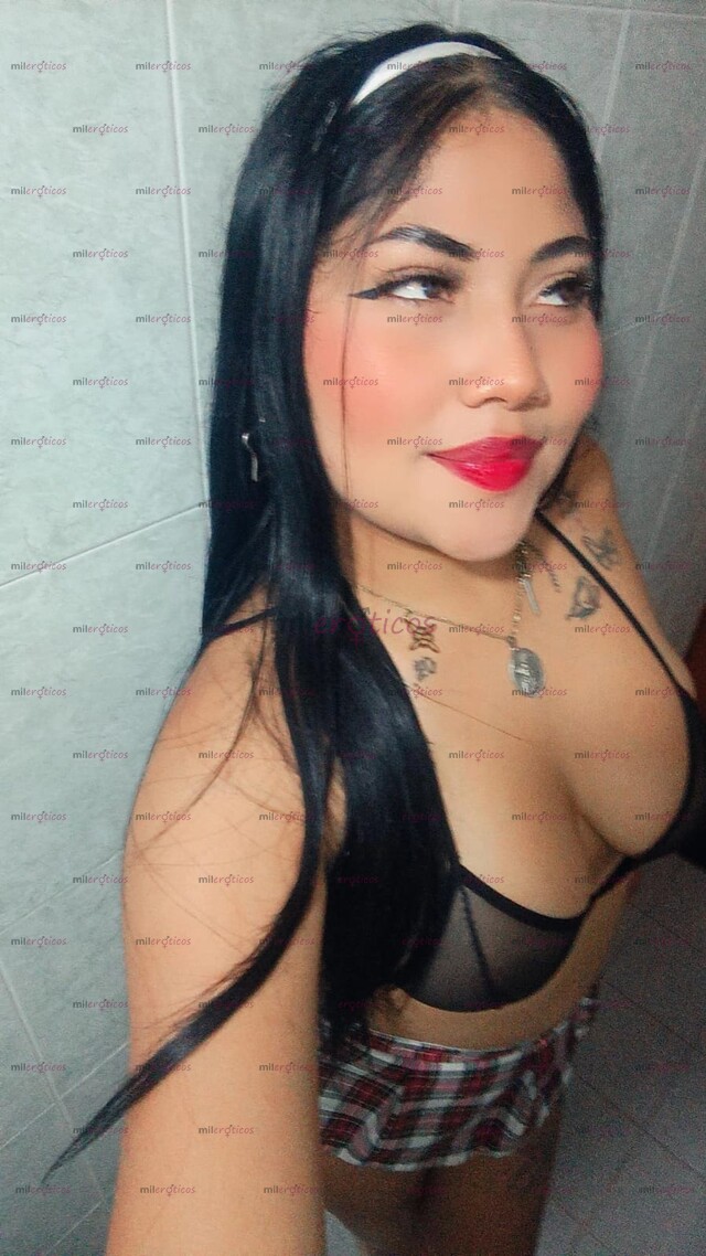 FOTOS DE LAU UNA COLOMBIANA MORENA DE VAGINA GRANDE!!!