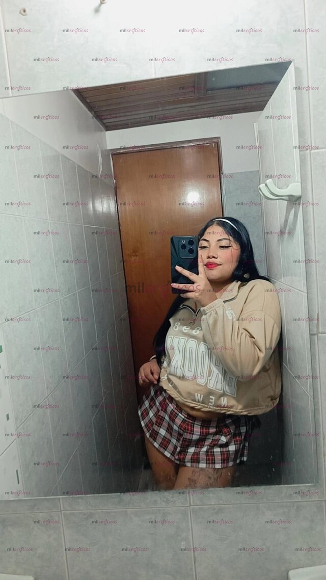 FOTOS DE LAU UNA COLOMBIANA MORENA DE VAGINA GRANDE!!!