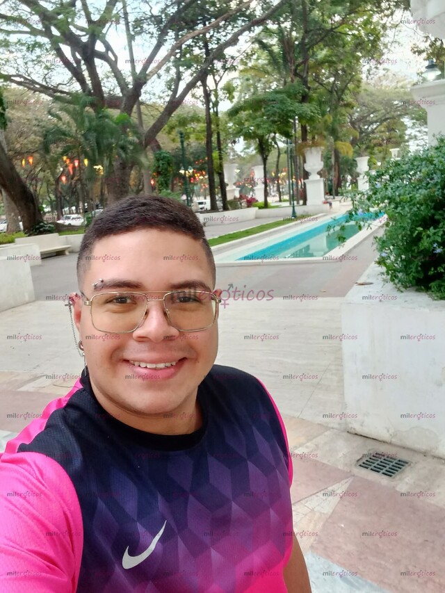 FOTOS DE MASAJES RELAJANTE DEPILACIONES BARBERÍA MANICURA Y PEDICURA A DOMICILIO