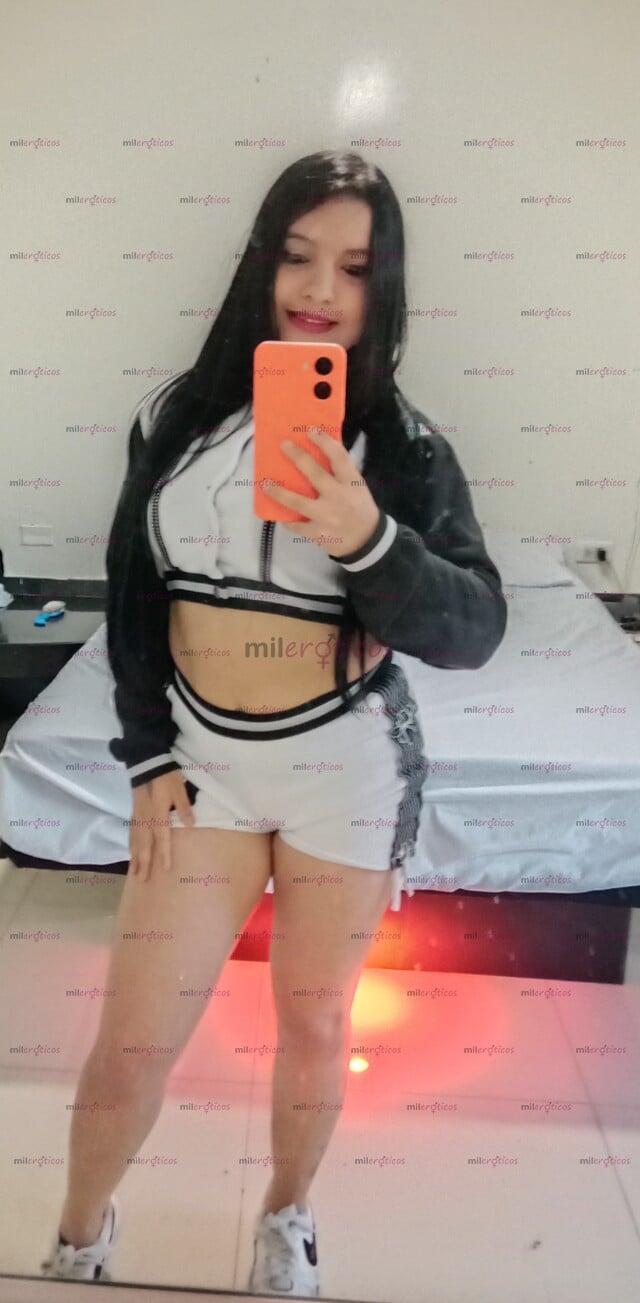 FOTOS DE COMPLACIENTE CHICA Y DIVINA ESCORT PARA COMPLACERTE