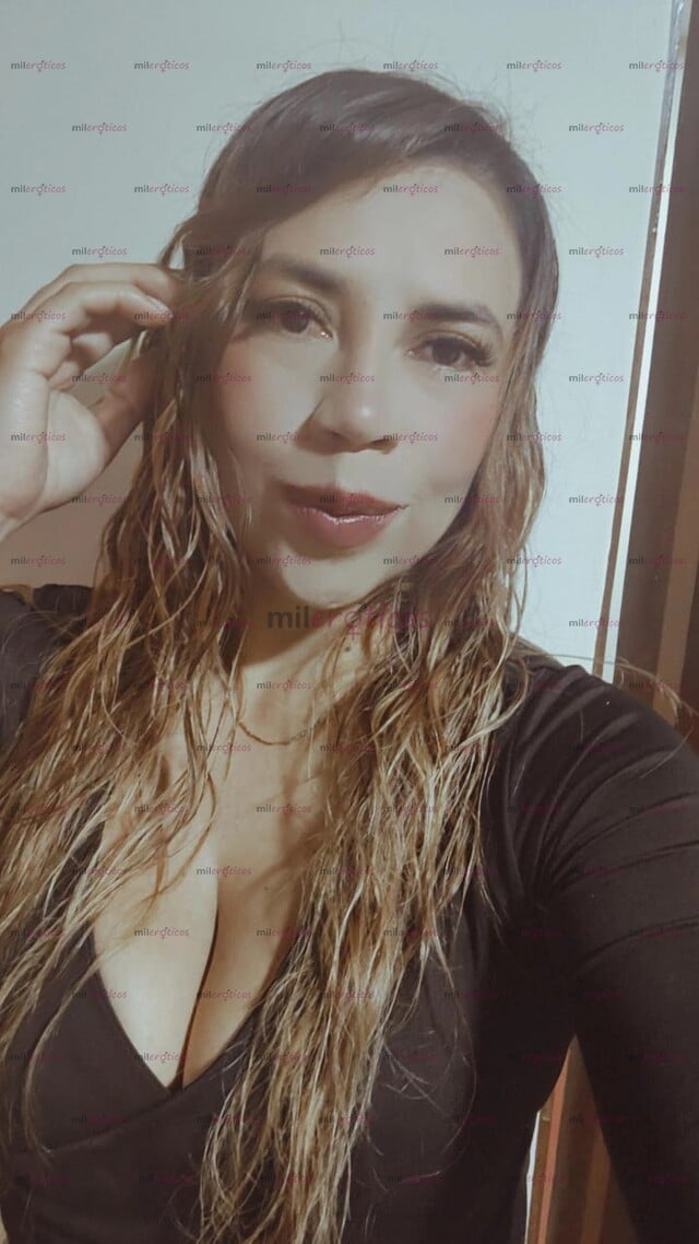 FOTOS DE RELAJACION Y PLACER EN UN MASAJE VEN Y LE DARE UN ROSE CON MIS MANOS A TU CUERPO