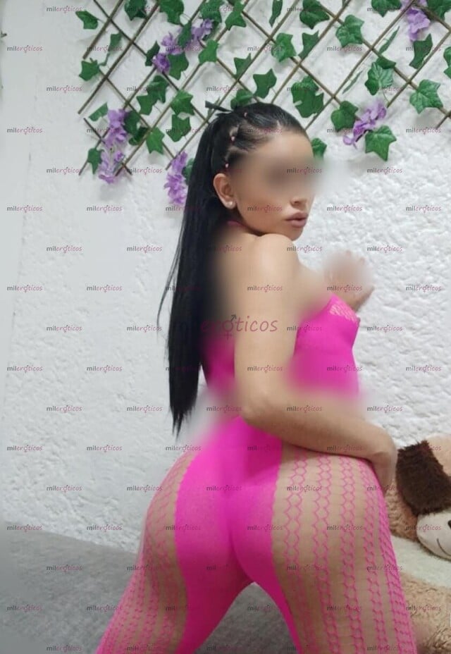 FOTOS DE CHICA GUAPA ARDIENTE CON HERMOSO TRASERO PARA EL MEJOR SEX ANAL