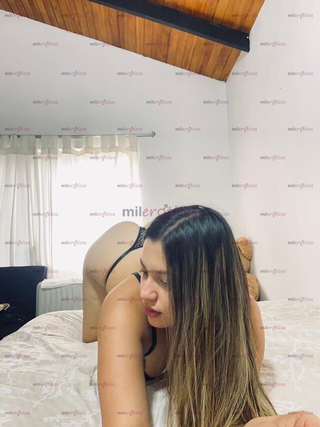 FOTOS DE LUCIA TU FLAQUITA GÜERITA Y CON UN CUERPO QUE NUNCA OLVIDARÁS PAPI