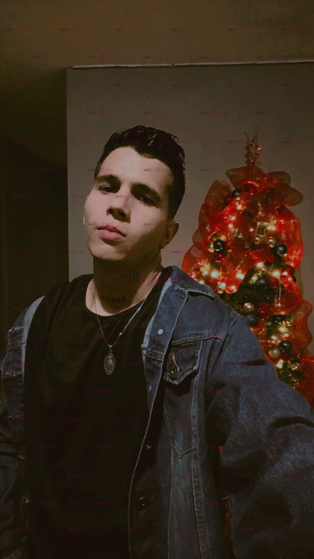 FOTOS DE PLACER Y CARISMA PARA QUIENES SE ATREVEN. 310 669 7630