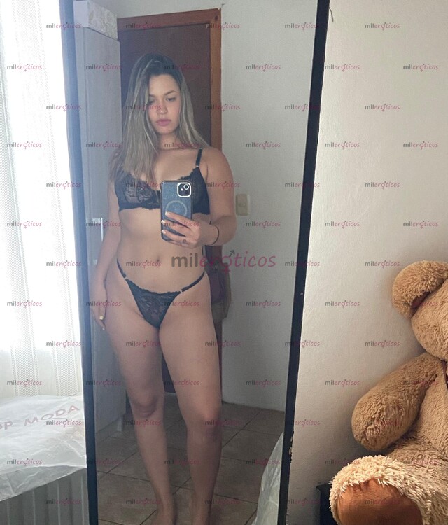 FOTOS DE LUCIA TU FLAQUITA GÜERITA Y CON UN CUERPO QUE NUNCA OLVIDARÁS PAPI