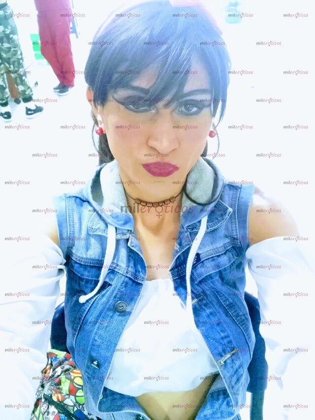 FOTOS DE ISA LA EXQUISITA Y DELICIOSA. SOLO HOMBRES SERIOS Y CON PLATA.
