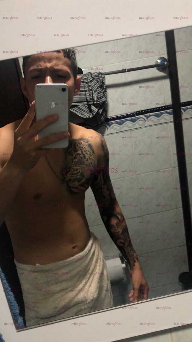 FOTOS DE COSTEÑO BIEN RICO EN BUSCA DE PERRA SEDIENTA DE VERGA