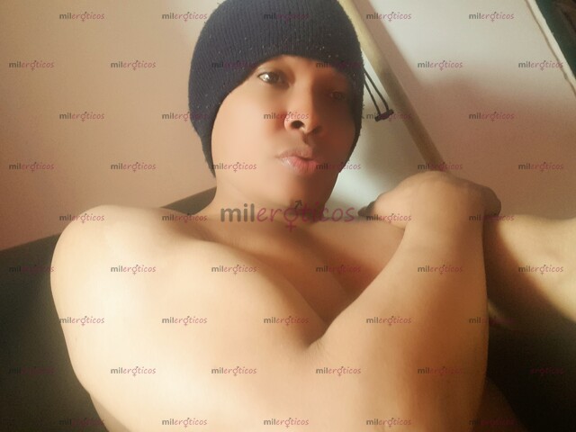 FOTOS DE DOMINADOR DE PERRAS QUE QUIERAR SER ASOTADAS Y CASTIGADAS CON MI LATIGO