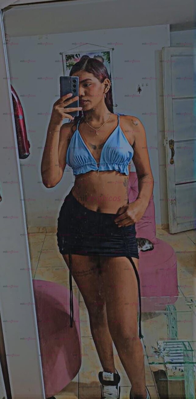 FOTOS DE HOLA MIS AMORES SOY VANNESSA DE TAN SOLO 18 AÑOS NUEVA EN ESTE AMBIENTE