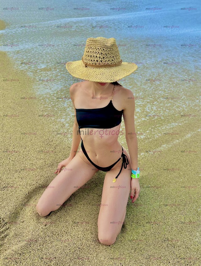 FOTOS DE ATRACTIVA DELGADA DE LINDO ROSTRO CON LA MEJOR ACTITUD DISPONIBLE