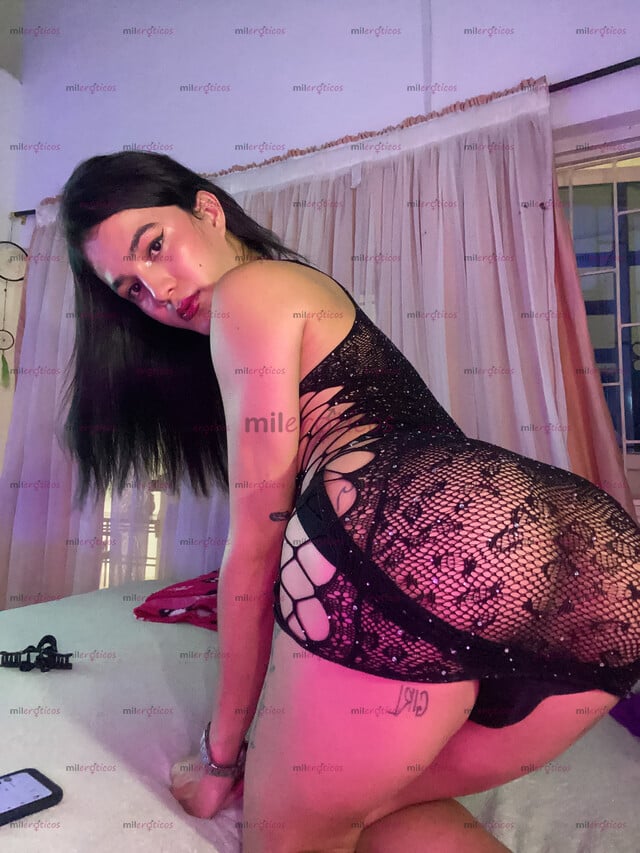 FOTOS DE CHICA TRANS FEMENINA , JOVEN Y SEXY, CÓN SITIO PRIVADO.