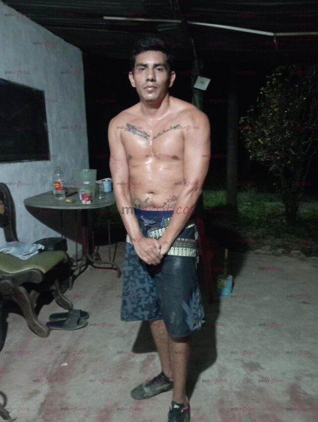 FOTOS DE HOLA QUE TAL, ANDRÉS COMPLACIENTE , DOTADO