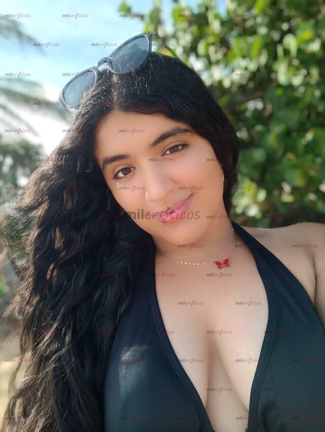 FOTOS DE LINDA CHICA FLACA UNIVERSITARIA DISPUESTA A SER TU NOVIA PERVERTIDA