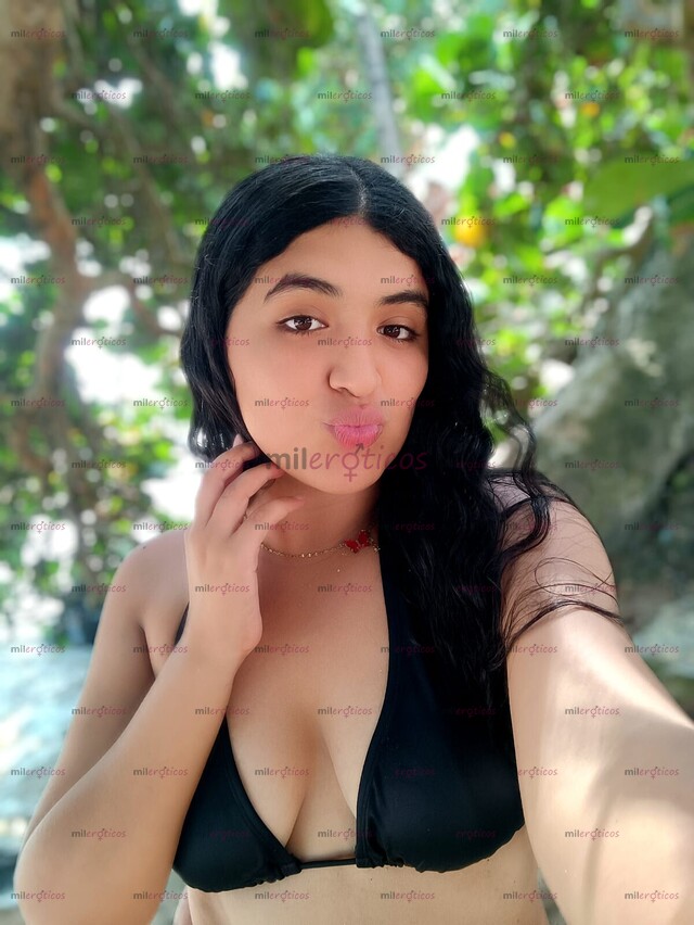 FOTOS DE LINDA CHICA FLACA UNIVERSITARIA DISPUESTA A SER TU NOVIA PERVERTIDA