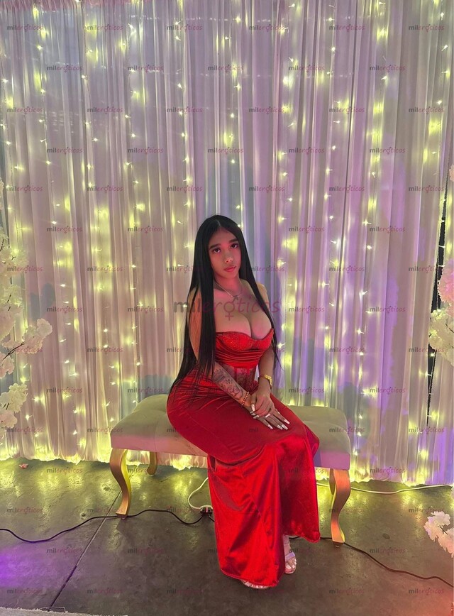 FOTOS DE PELINEGRA CON ENORME CULO CARA BONITA Y GRANDES TETAS CONÓCEME