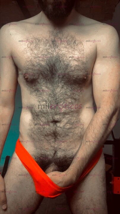 FOTOS DE MACHO PELUDO ACTIVO Y SUPER CALIENTE PARA SUMISOS DISPUESTOS A SER DOMINADOS