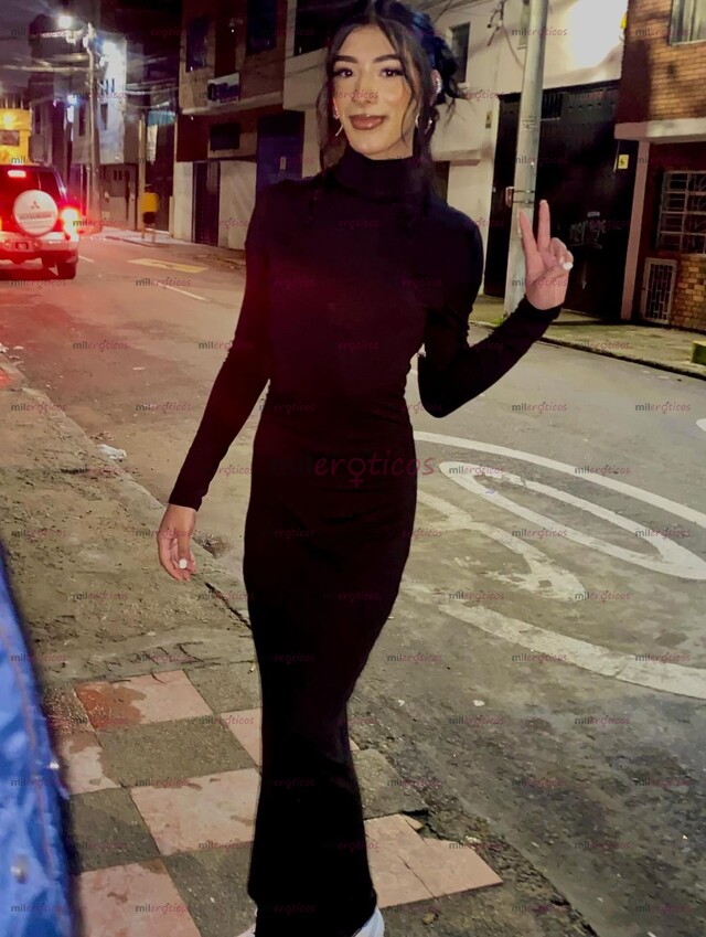 FOTOS DE UNA FLACA CANDENTE LISTA PARA CONOCERTE Y PASARLA RICO