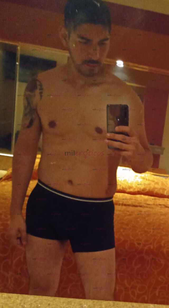 FOTOS DE BISEXUAL MORBOSO&LECHERO HABLAME PASEMOSLO RICO CUMPLIENDO TUS FETICHES