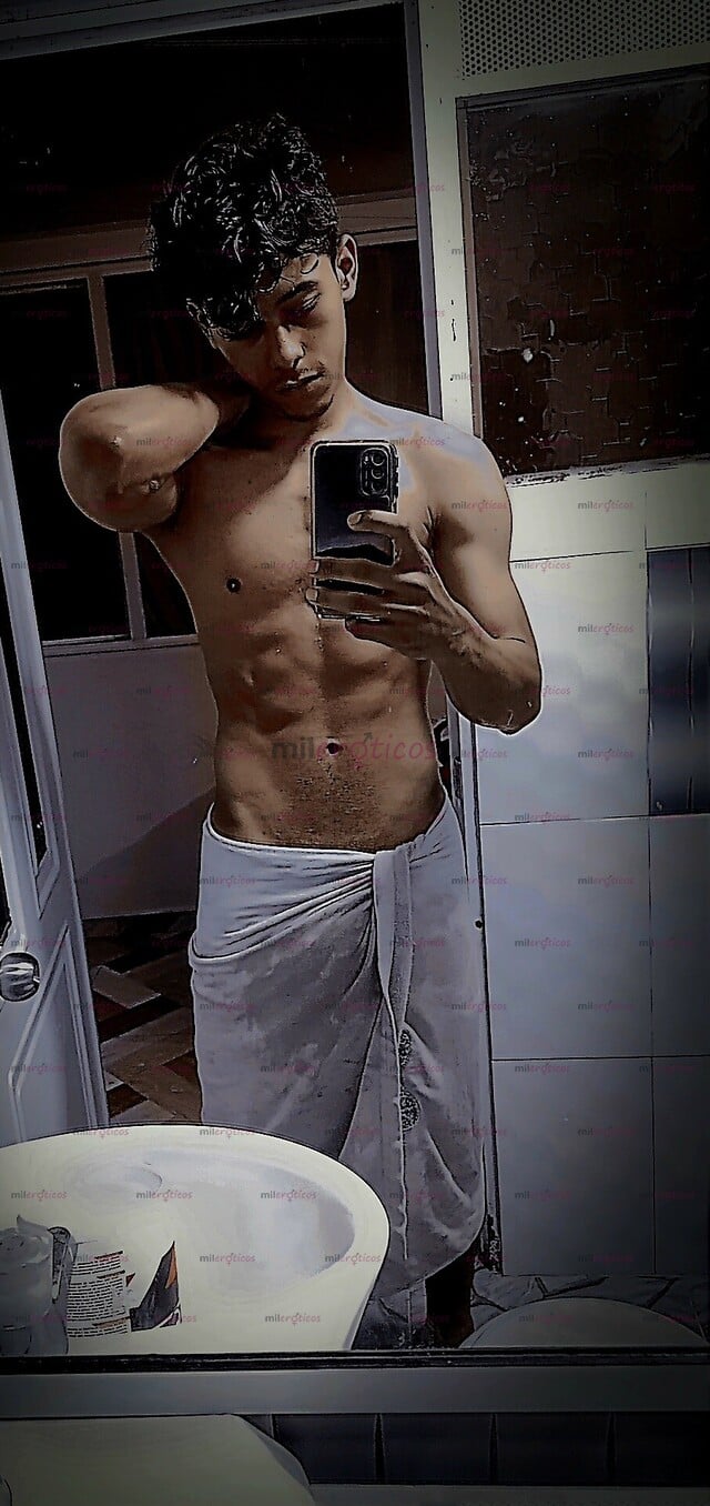 FOTOS DE CHICO JOVEN PARA DAMA O PAREJAS, BIEN DOTADO COMO TE GUSTA. APROVECHA PROMO