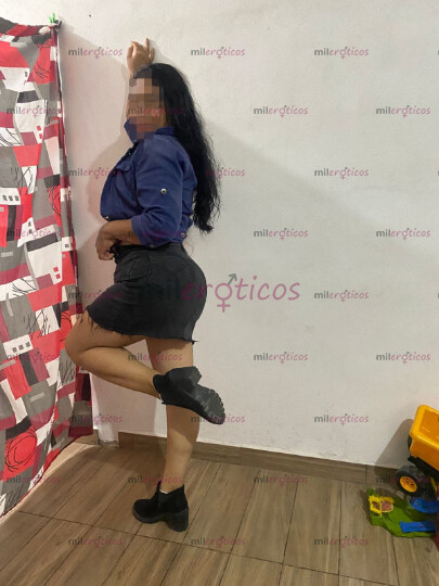 FOTOS DE SOY UNA CHICA SUMAMENTE APRETADITA Y CACHONDA BB