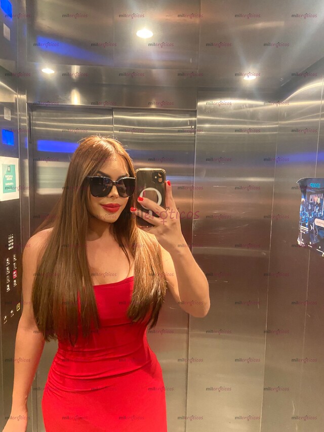 FOTOS DE DE VISITA UNA VERDADERA MUÑEQUITA CON VERGA LECHERAAA!