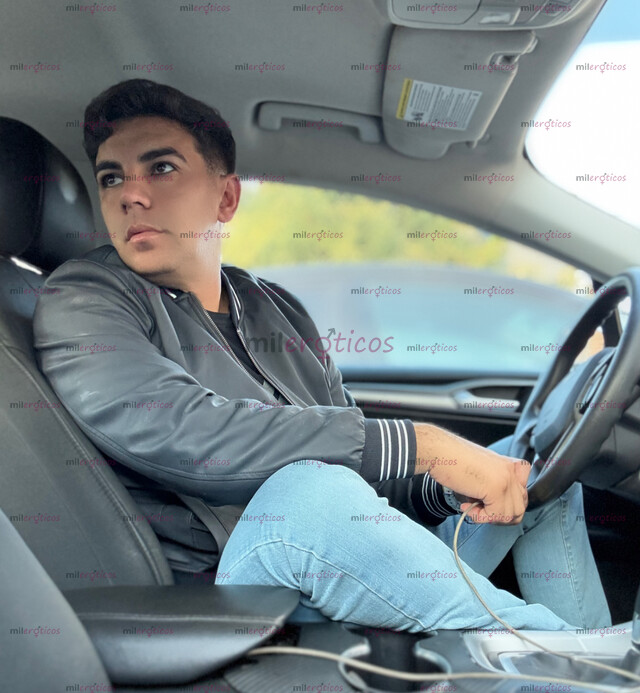 FOTOS DE MXLI ACTIVO CON MUCHAS GANAS DE DARTE CON TODO TÚ DIVIDES DONDE