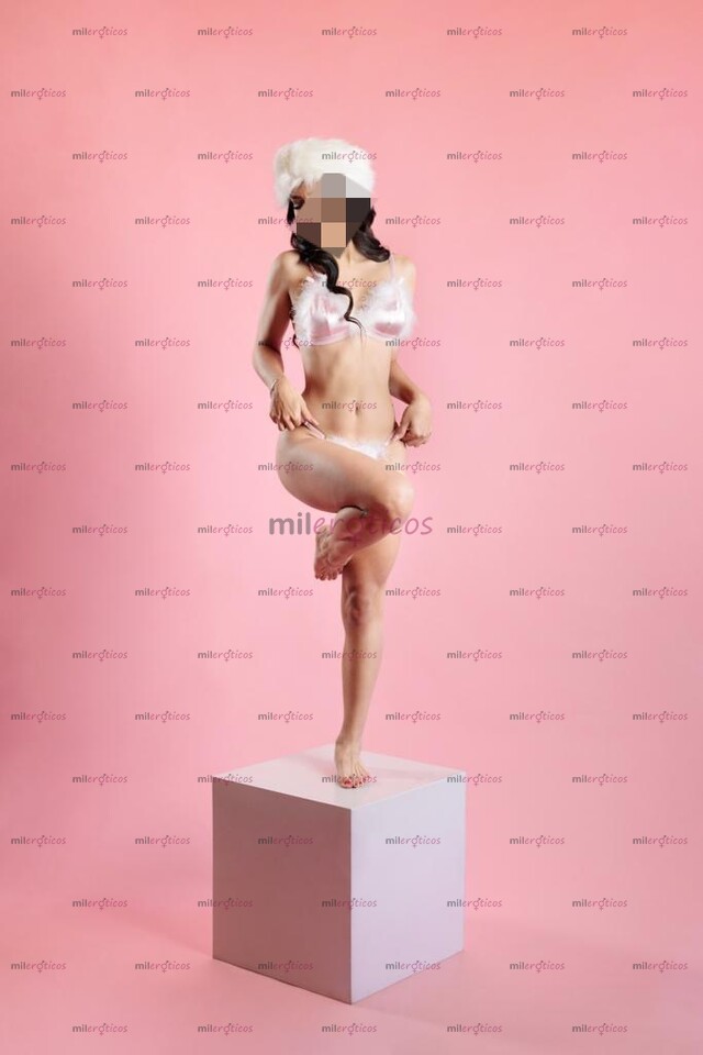 FOTOS DE FLAQUITA ELEGANTE FANTÁSTICA 21 PECHOS RICOS