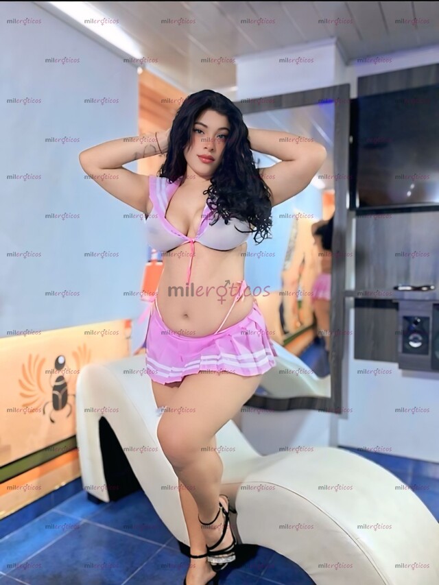 FOTOS DE HOLA SOY DANIII SOY NUEVA EN TU CIUDAD SEXY TETONA Y NALGONA CURVY MUY CALIENTE