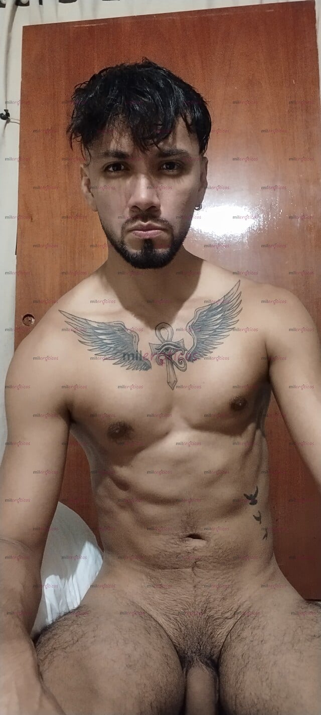 FOTOS DE MORENITO SUREÑO COMPLACIENTE DISPUESTO A LLEGAR A TUS MÁS PROFUNDOS DESEPLACERES