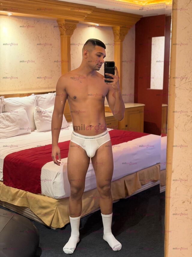 FOTOS DE HOLA DOTADO LIMPIO Y DISCRETO LISTO PARA COMPLACERTE 24 7