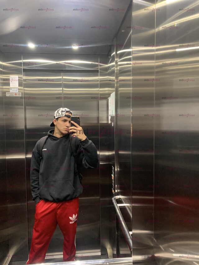 FOTOS DE ERICK CHICO RECIEN LLEGADO ALA CIUDAD DE ITAGUI