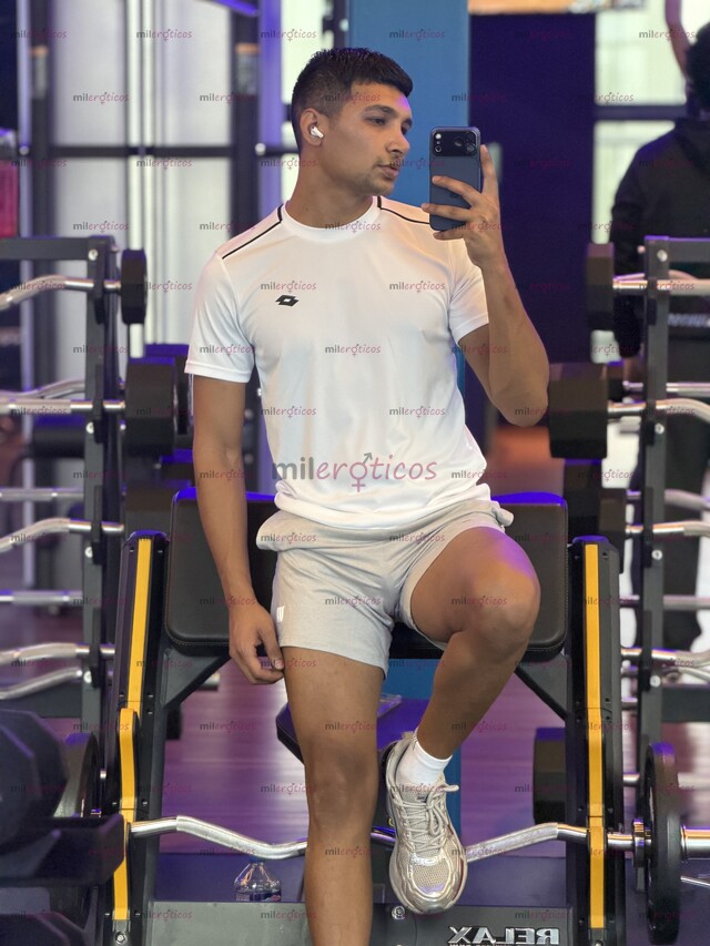 FOTOS DE CHACALITO RECIÉN LLEGADO A LA CIUDAD 24 7