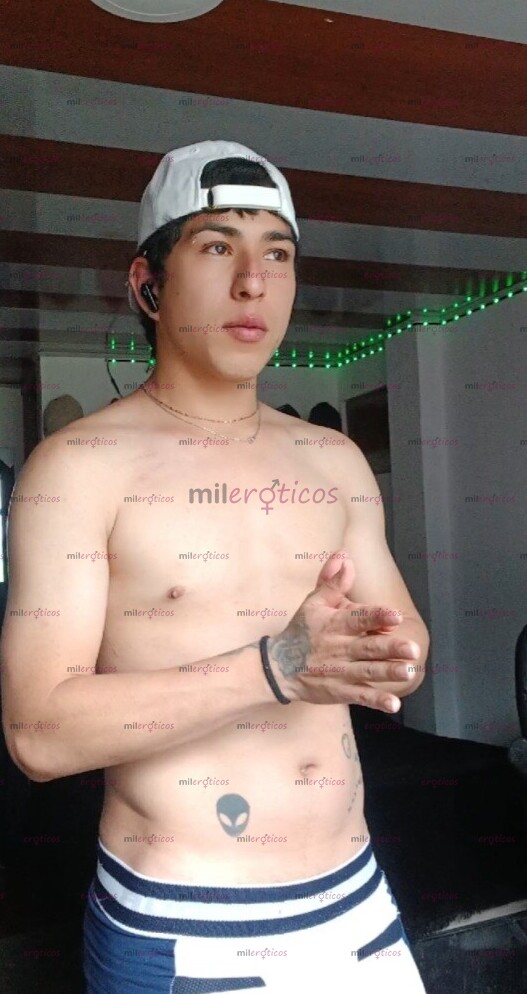 FOTOS DE QUIERES SER MI AMIGO CON DERECHO ESCRIBE Y LA PASOMOS RICO