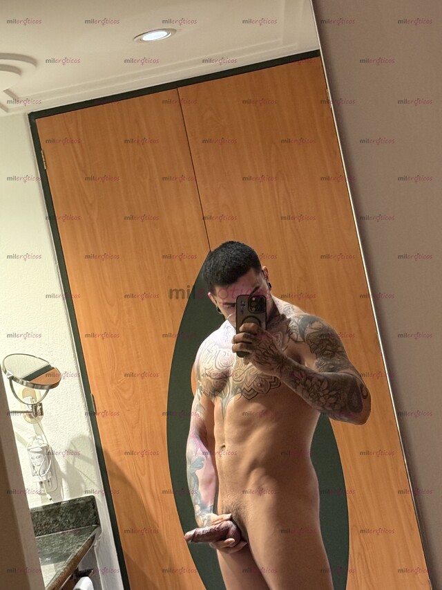 FOTOS DE HOMBRE DE COMPAÑÍA EXCLUSIVO VIP GUAPO, TATUADO ATLÉTICO PARA DAMAS Y PAREJAS