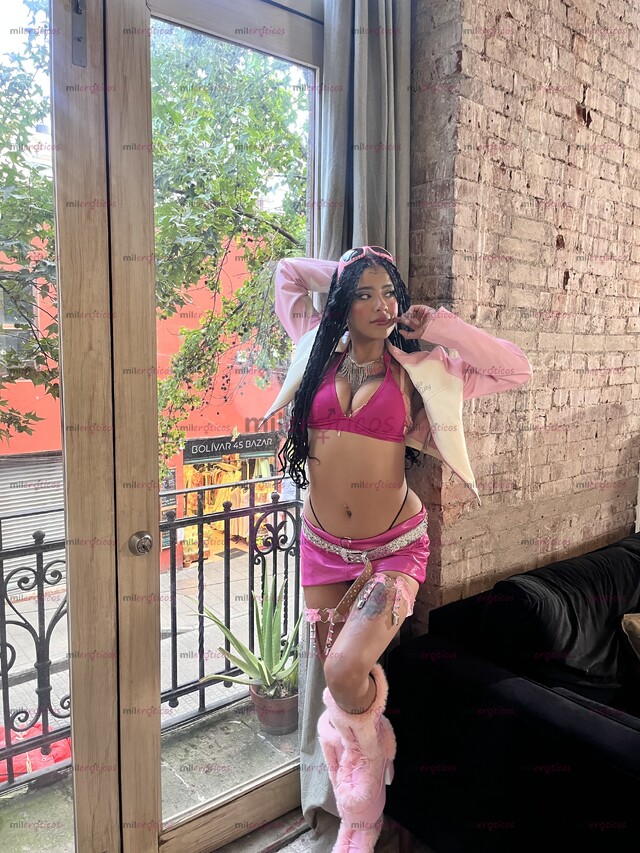 FOTOS DE MORENITA BONITA CON LA QUE TE VAS DIVERTIR