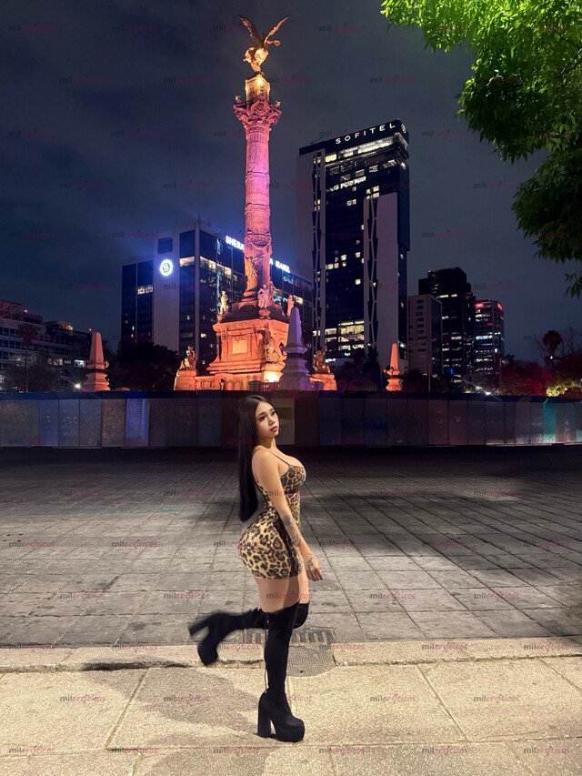 FOTOS DE MEXICAN PRINCESS WITH HUGE ASS, TITS, AND PRETTY FACE