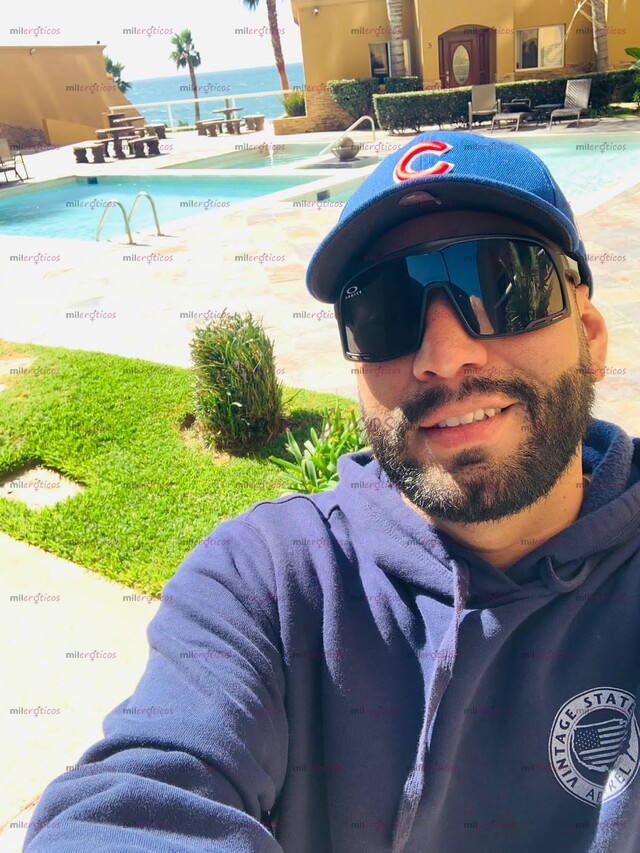 FOTOS DE CREATIVO CURIOSO AMOROSO DIVERTIDO SOCIABLE