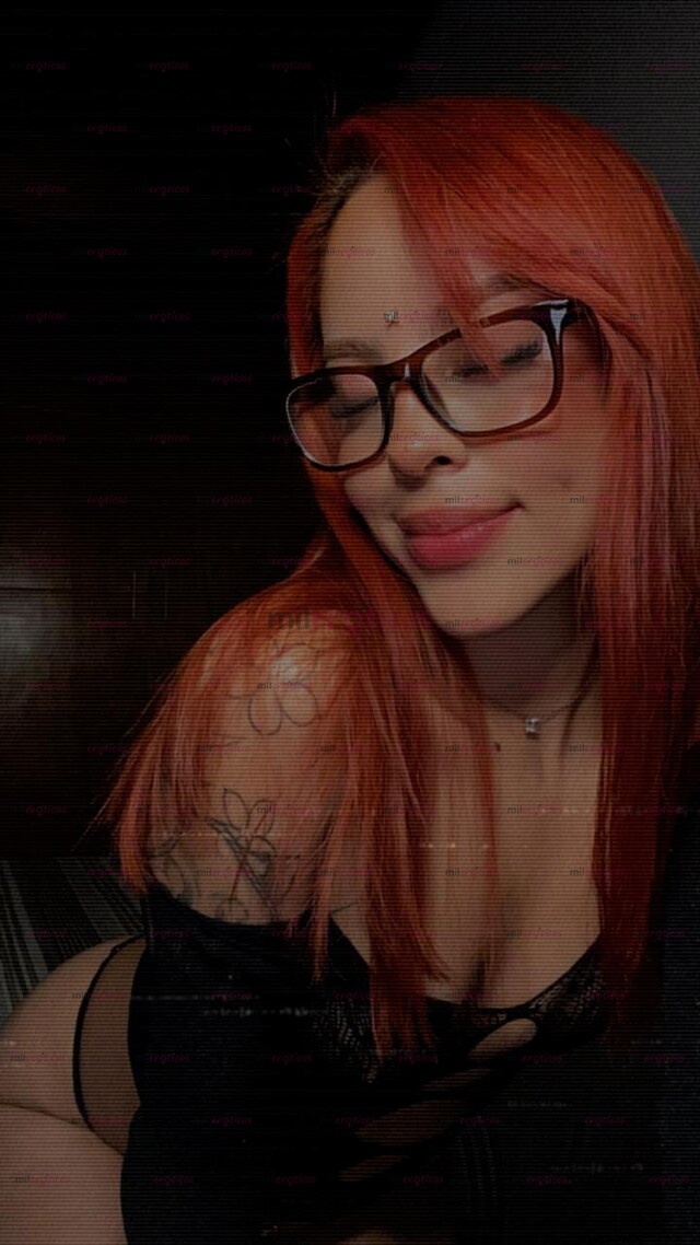 FOTOS DE SELENA... COMPAÑÍA PREMIUM PARA DESCONECTAR CON ESTILO