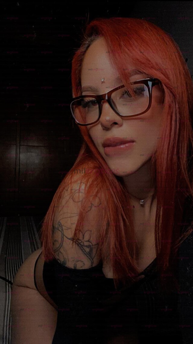 FOTOS DE SELENA... COMPAÑÍA PREMIUM PARA DESCONECTAR CON ESTILO