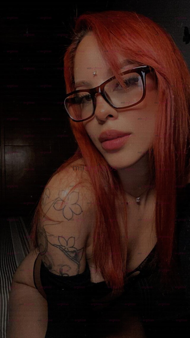 FOTOS DE SELENA... COMPAÑÍA PREMIUM PARA DESCONECTAR CON ESTILO