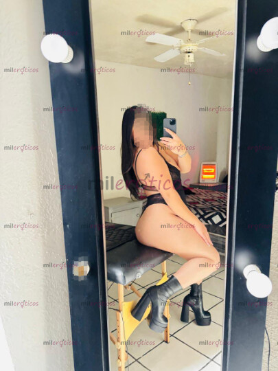 FOTOS DE DENNIS UNA CURVILÍNEA SEXI,JOVEN,CACHONDA AL MÁXIMO Y SUPER REAL