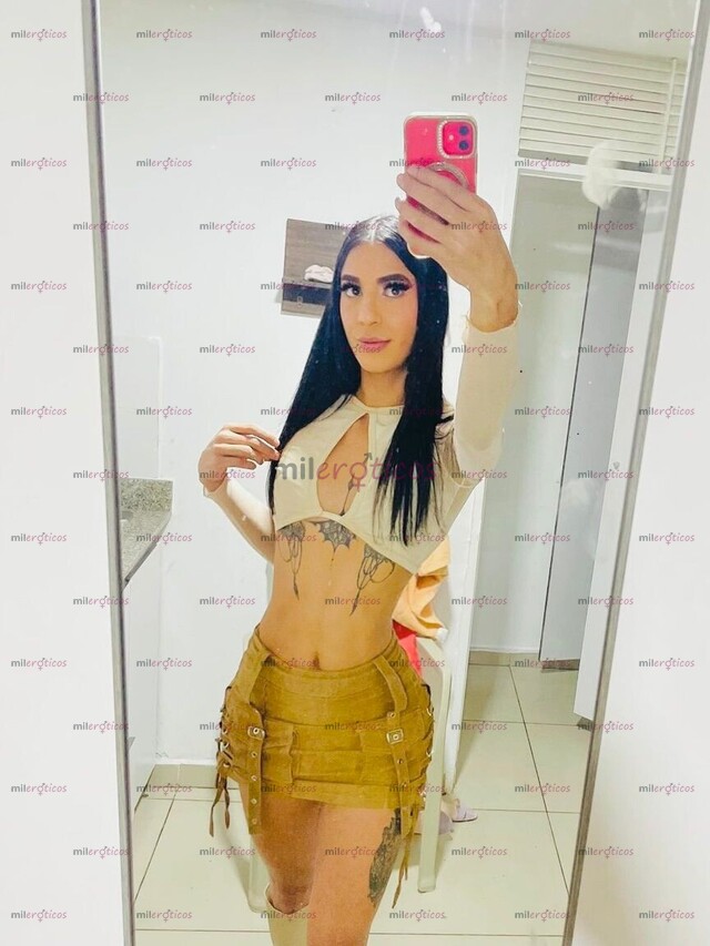 FOTOS DE LAURELES .....NIÑA TRANS LECHERA .....FUERA DORADAS. ...