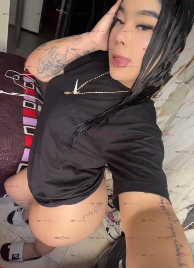 FOTOS DE 40 40 40 CAMILA LINDA POLLITA PELINEGRA CAMÍ SENOS OPERADOS TATUADITA